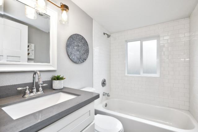 Installateur de salle de bain